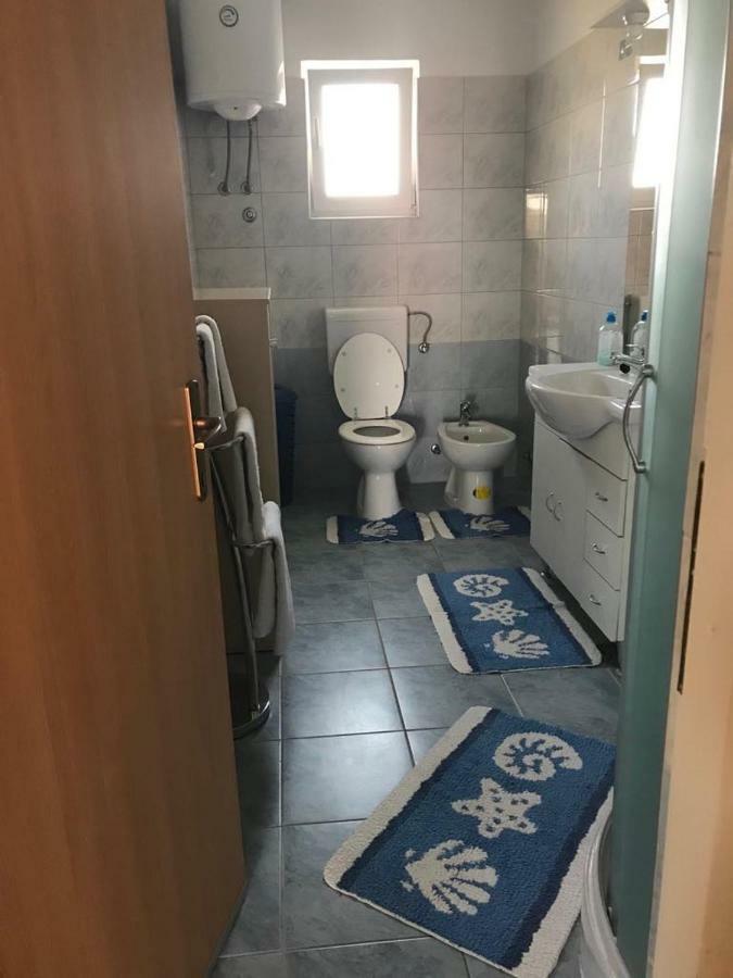 Apartmani Livk Debeljak エクステリア 写真